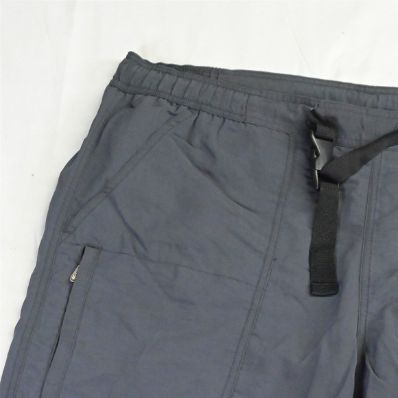 Eddie Bauer XL x 9"‎ Gray Travex Tech Travel Cargo Shorts - Picture 2 of 5